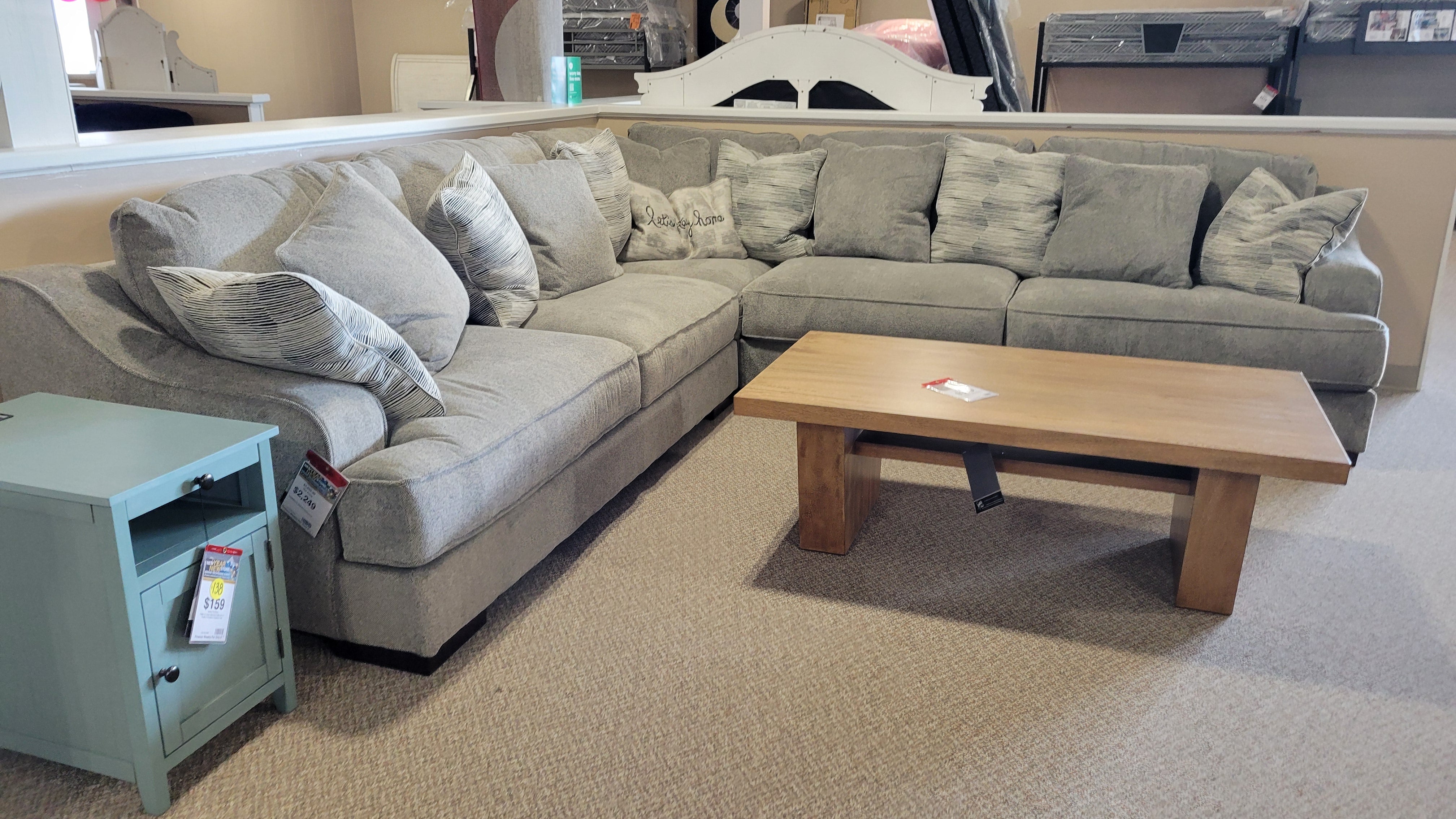Bayless 3pc sectional