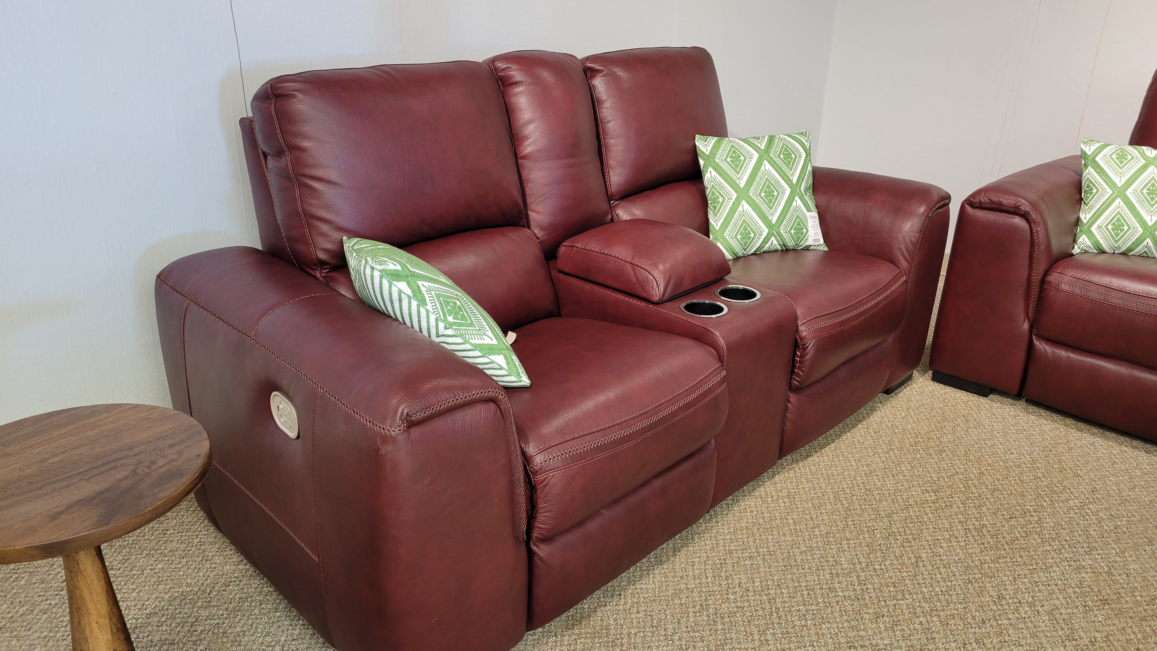 Alessandro loveseat