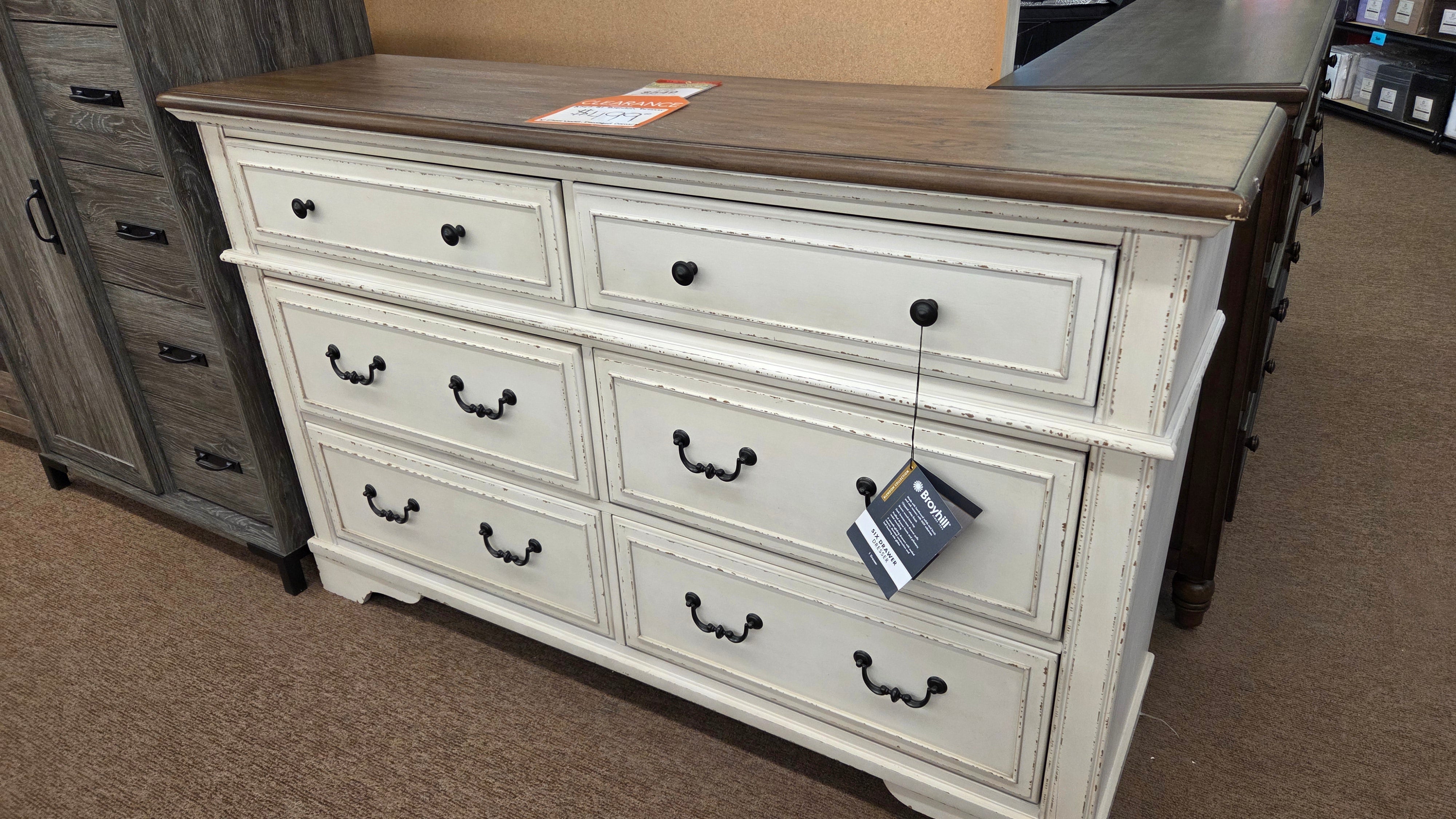 Blendon dresser