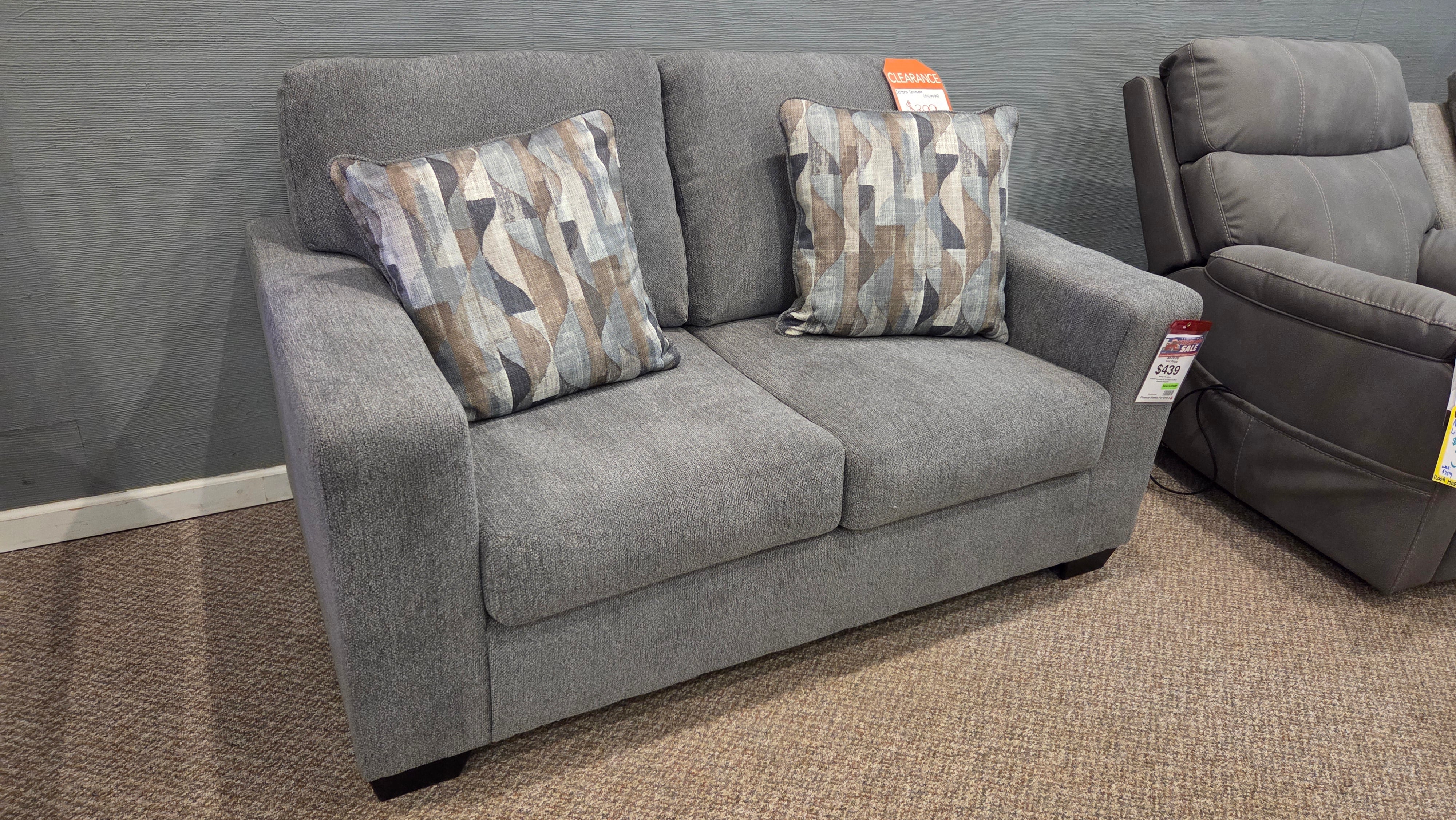 Deltona Loveseat
