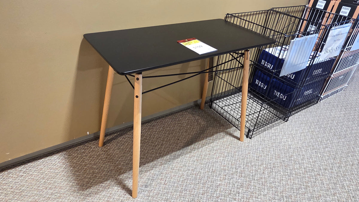 Jaspeni Desk