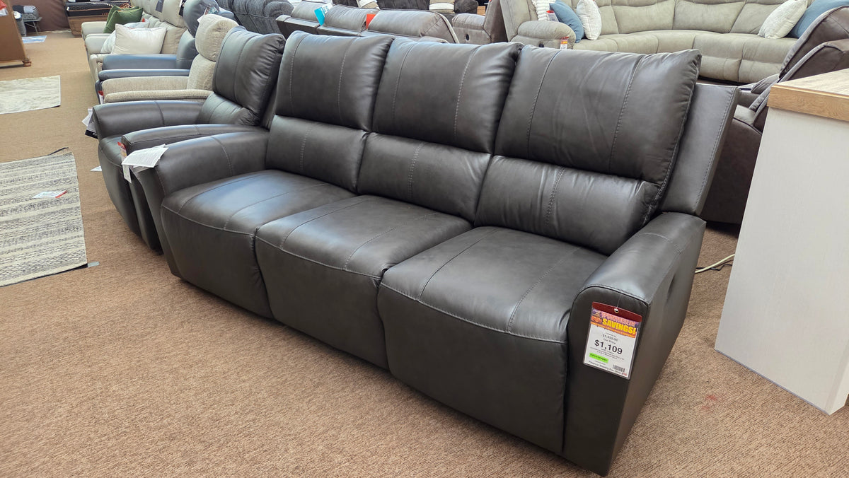 Boxmere Sofa