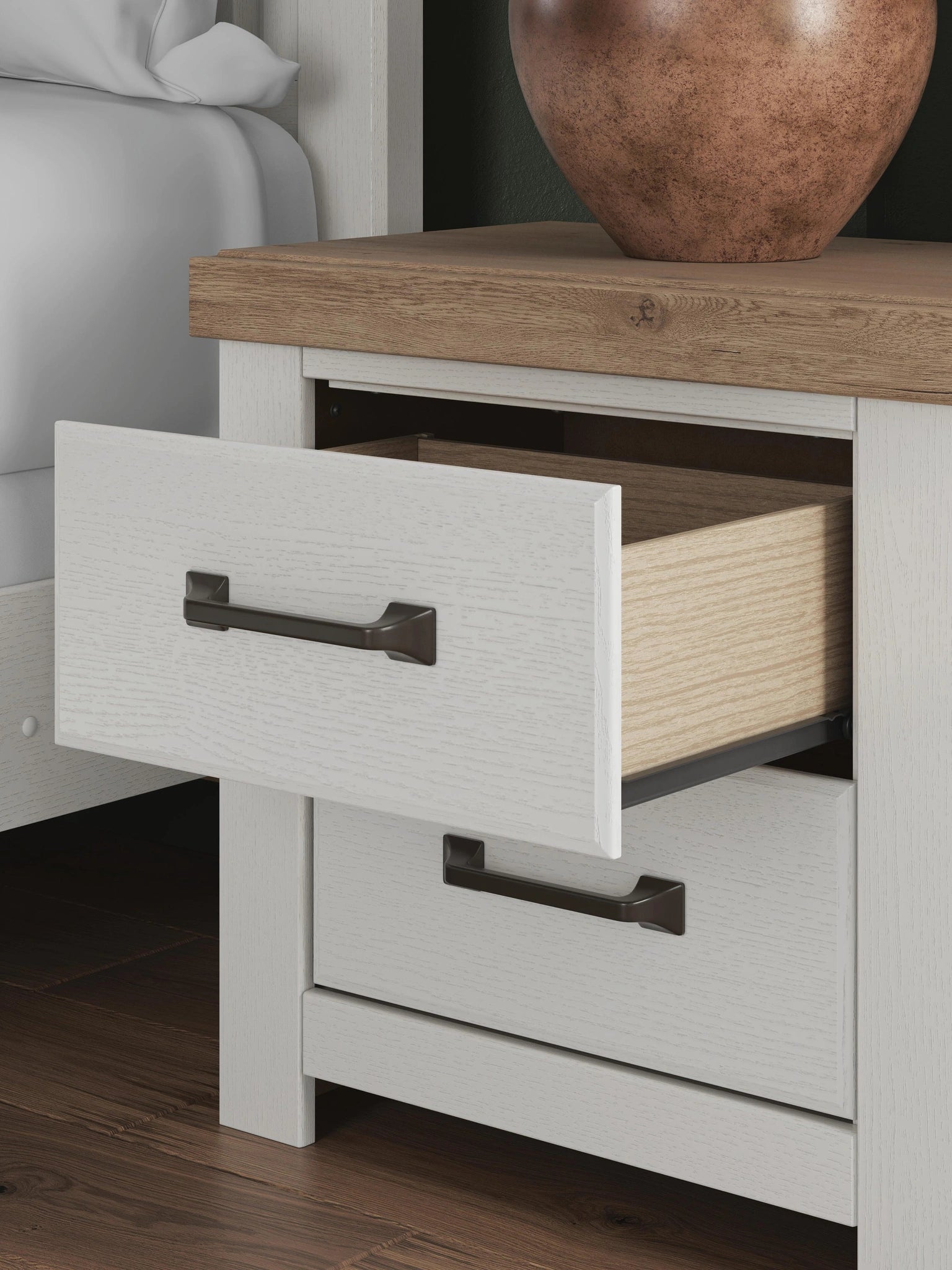 Savonport Nightstand