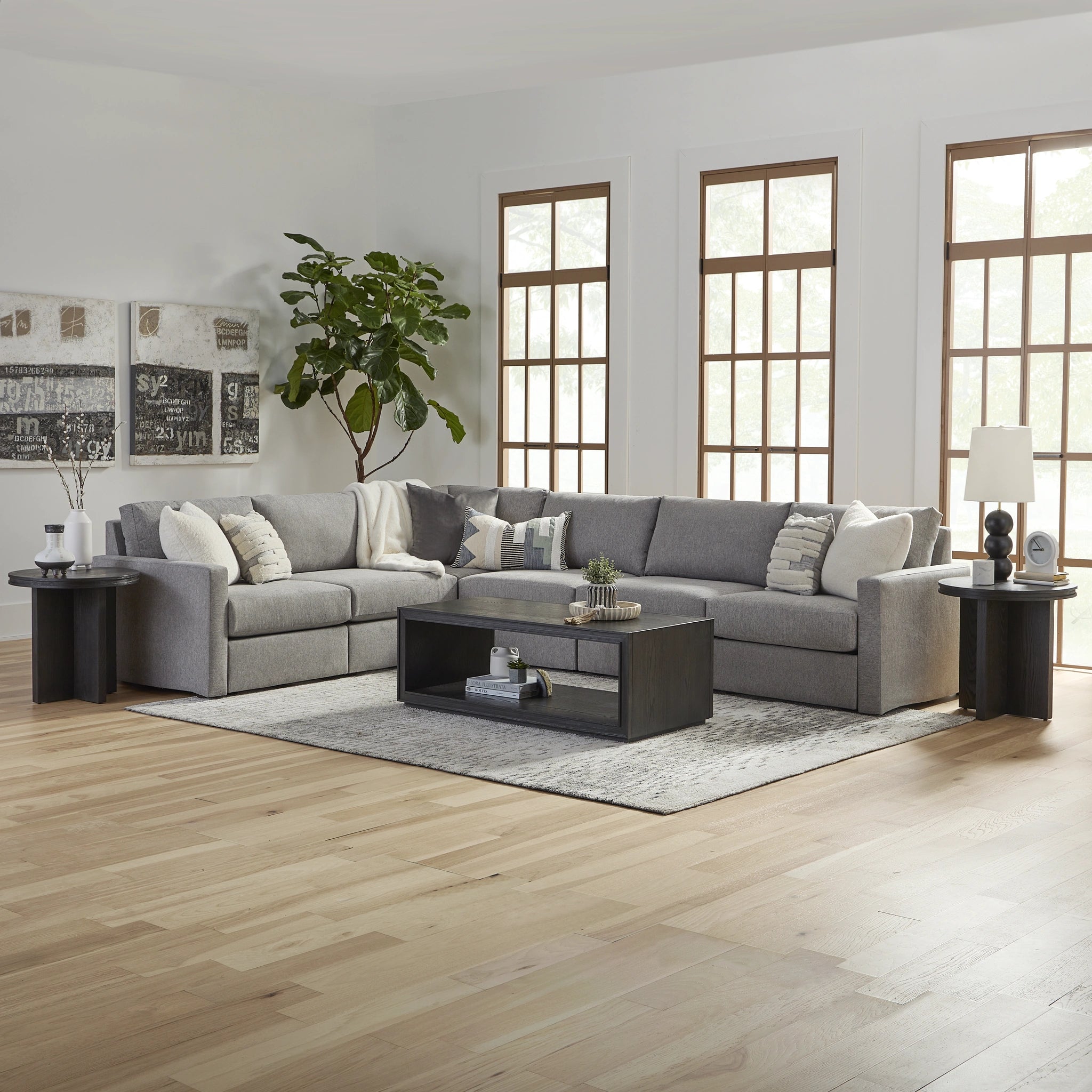 Flex 6-Seat Sectional with Standard Arm - 5000003533