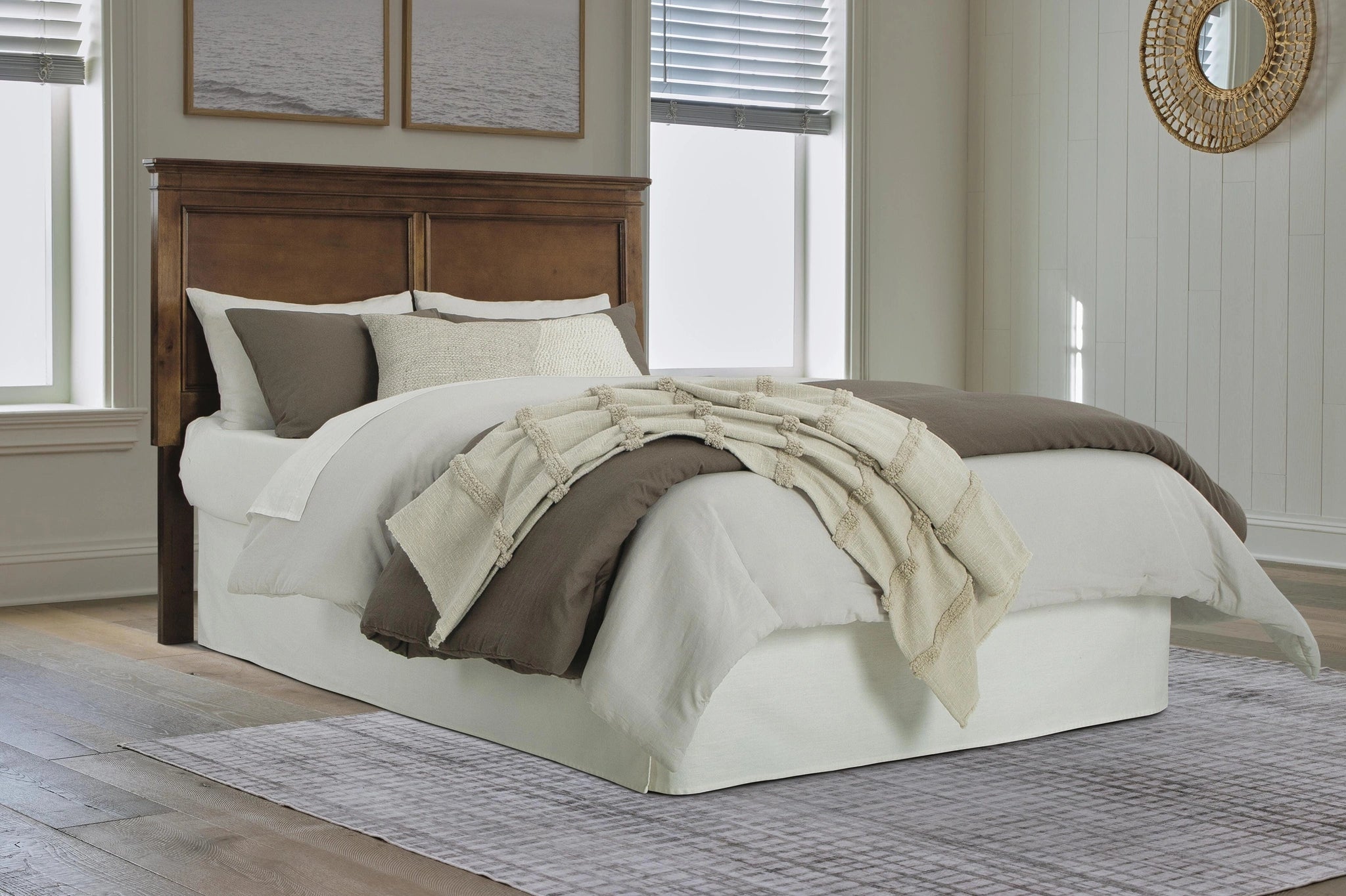 Danabrin Panel Storage Bed