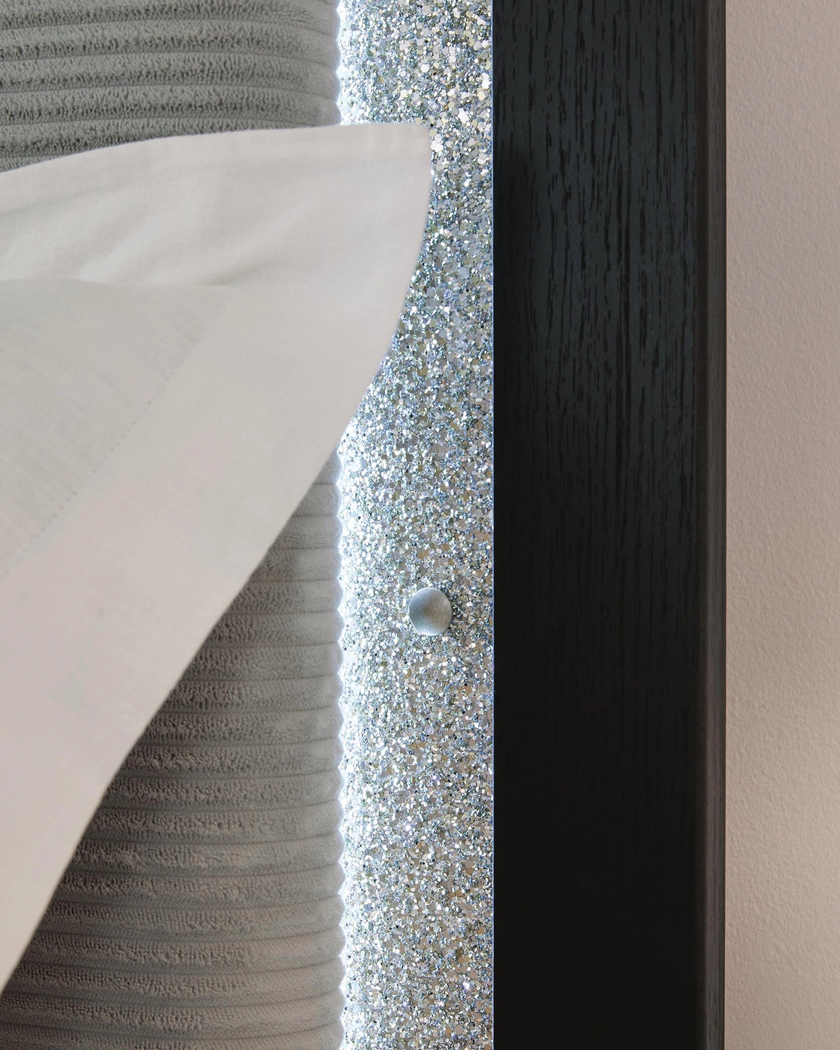 Maeling Bed