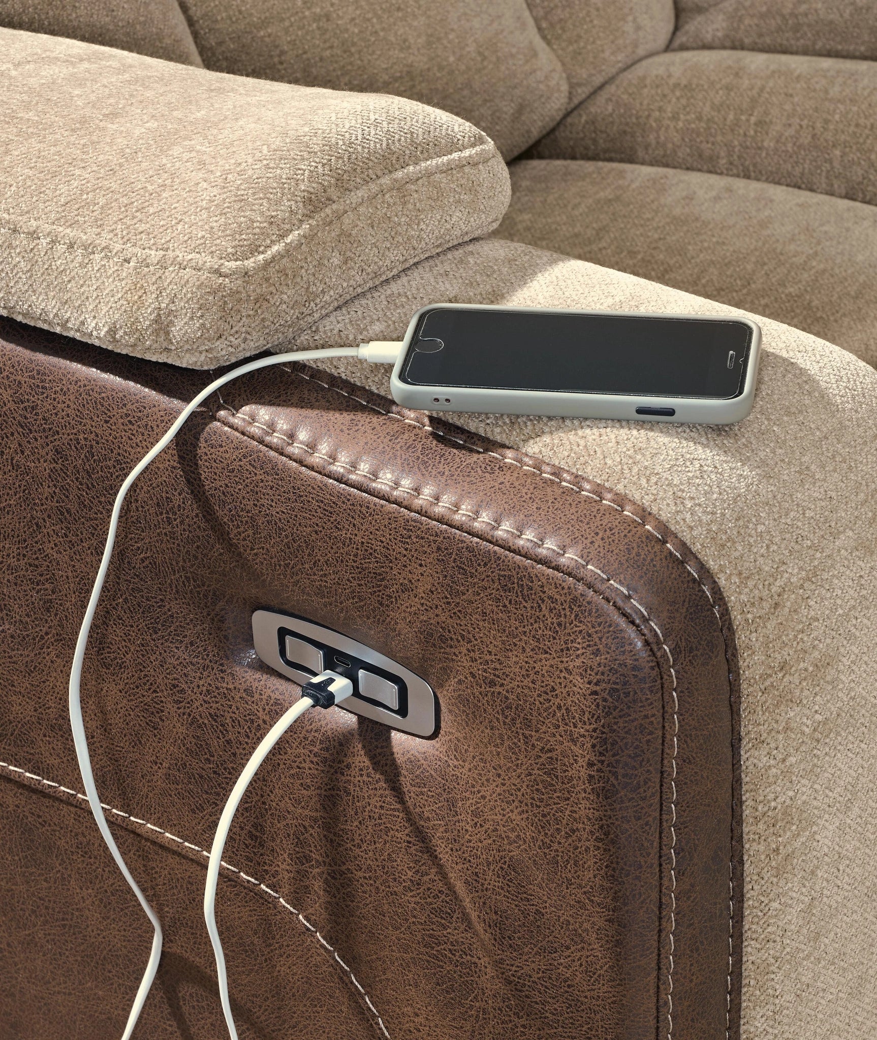 Mixed Motion Recliner