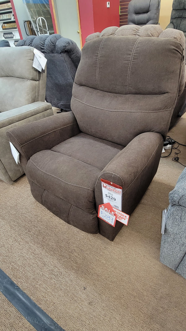 Maier recliner (brown)