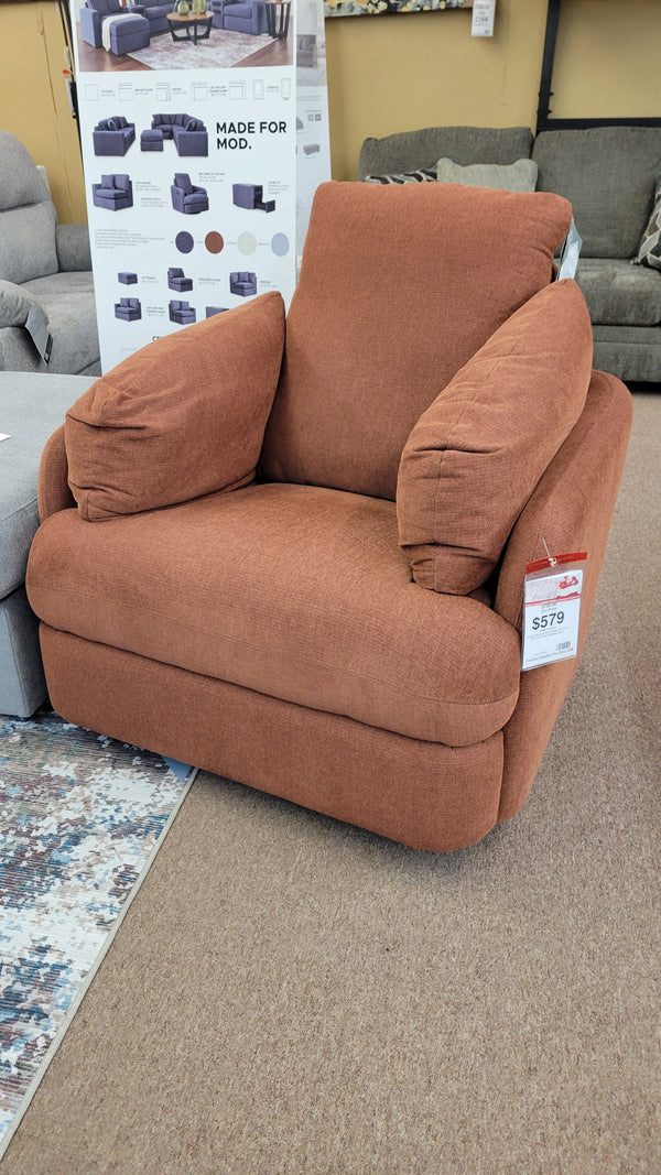 MODMAX SWIVEL CHAIR