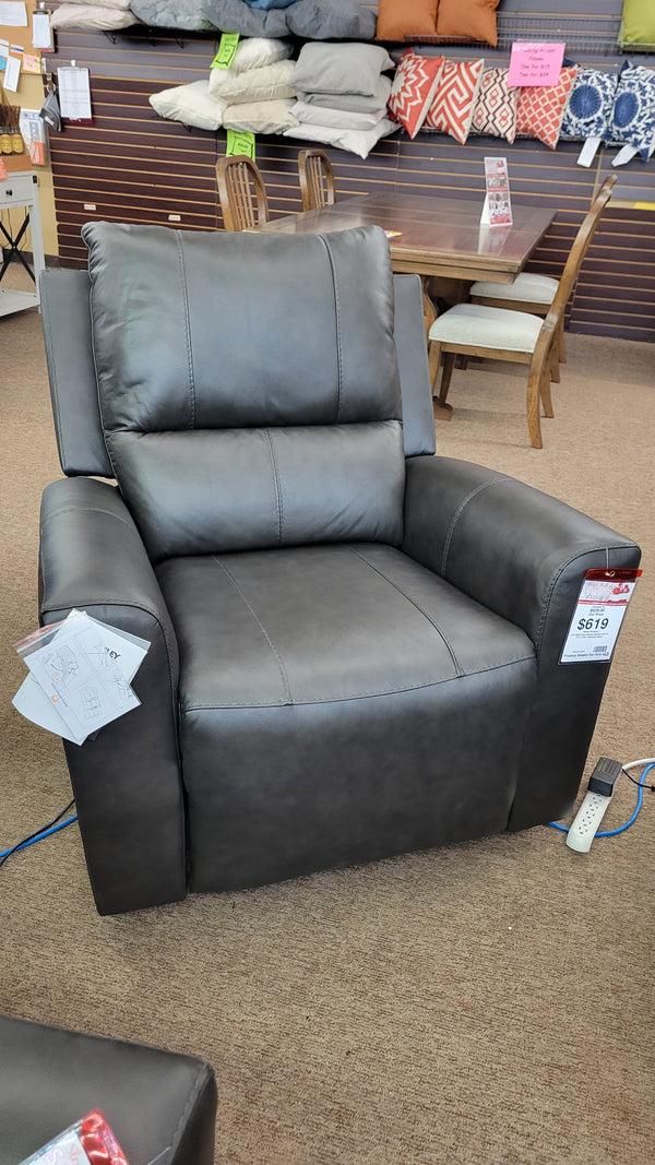 BOXMERE RECLINER