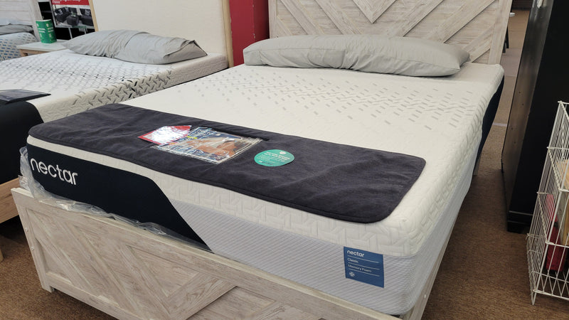 Nectar Classic Queen mattress