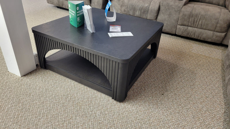 YELLINK COFFEE TABLE (BLACK)