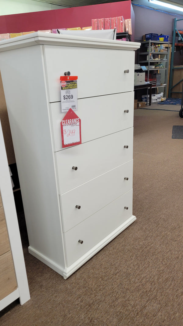 Bostwick Shoals Chest