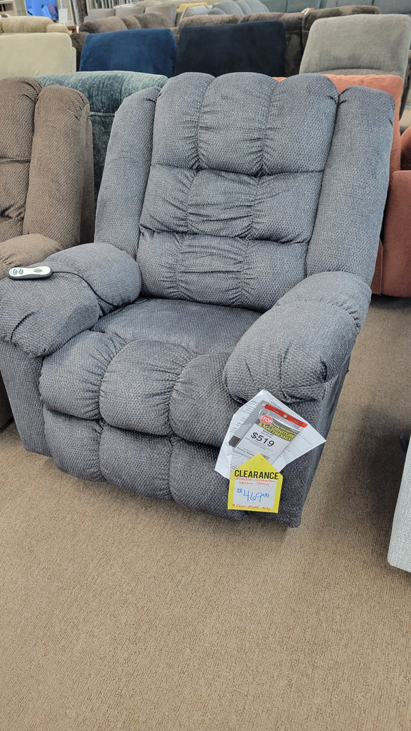 Drakestone Recliner (Charcoal)
