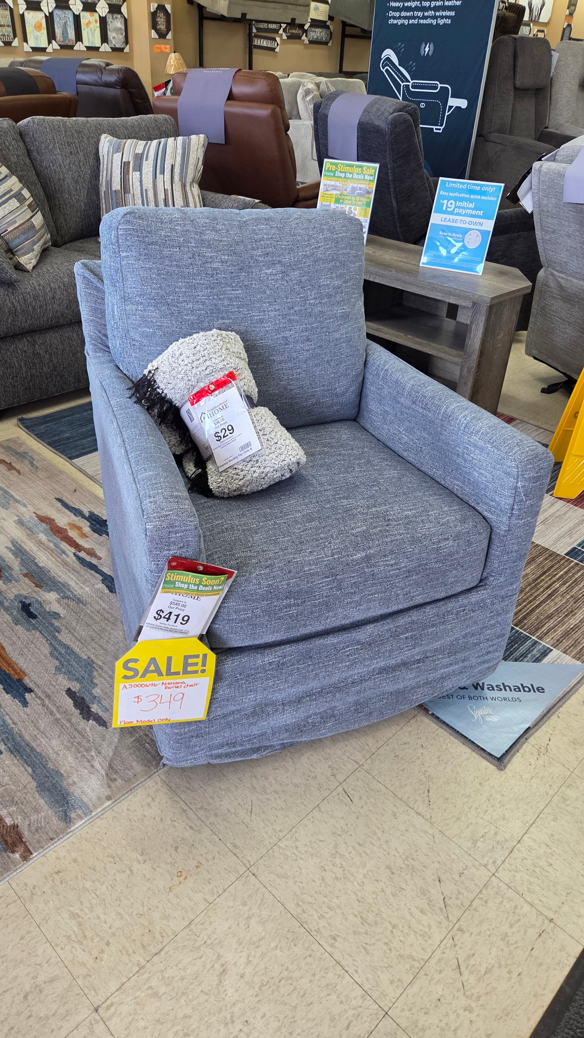 Nenana nuevella swivel chair
