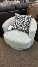 Wardsor swivel chair