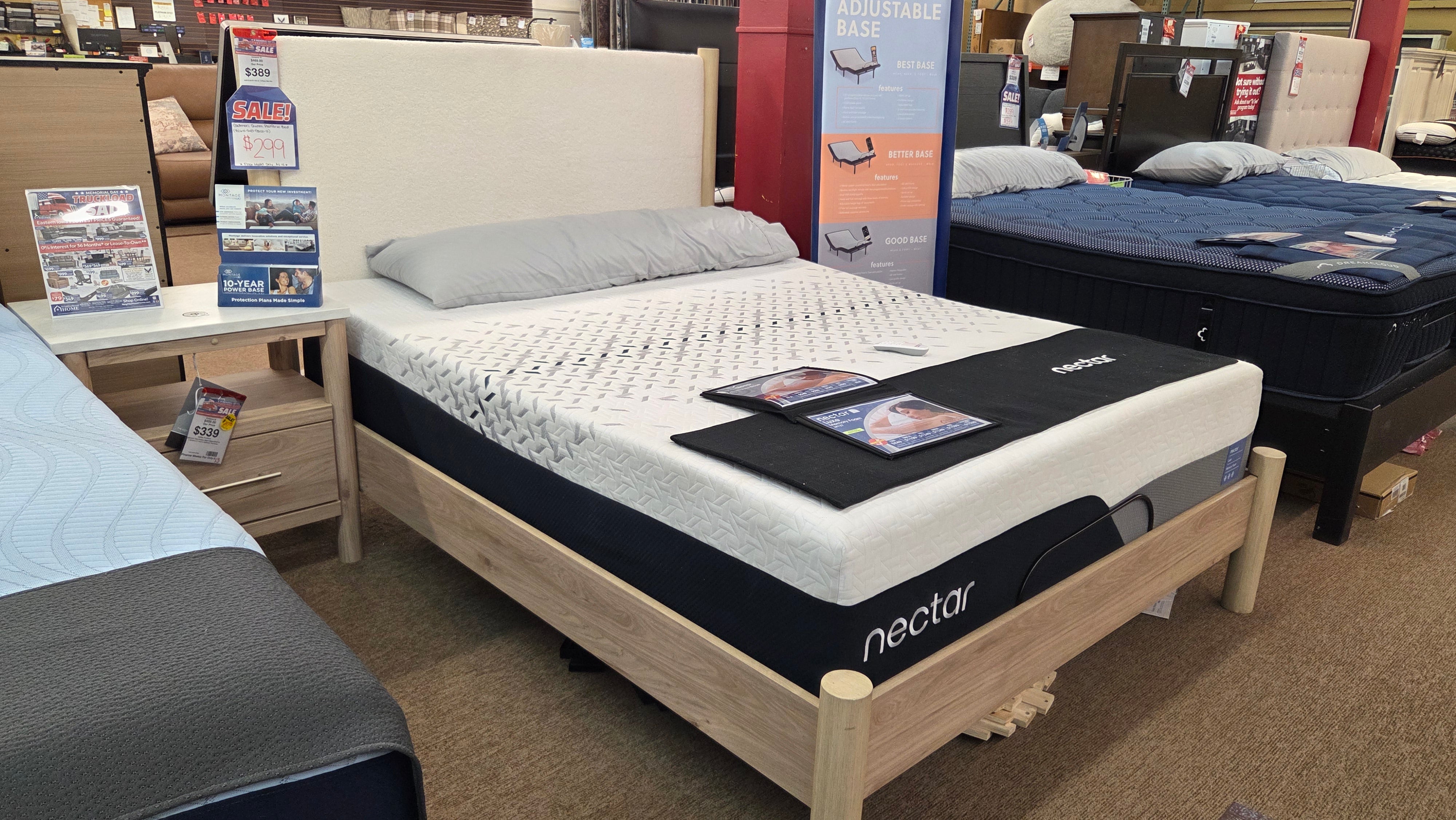 Cadmori Queen Upholstered bed