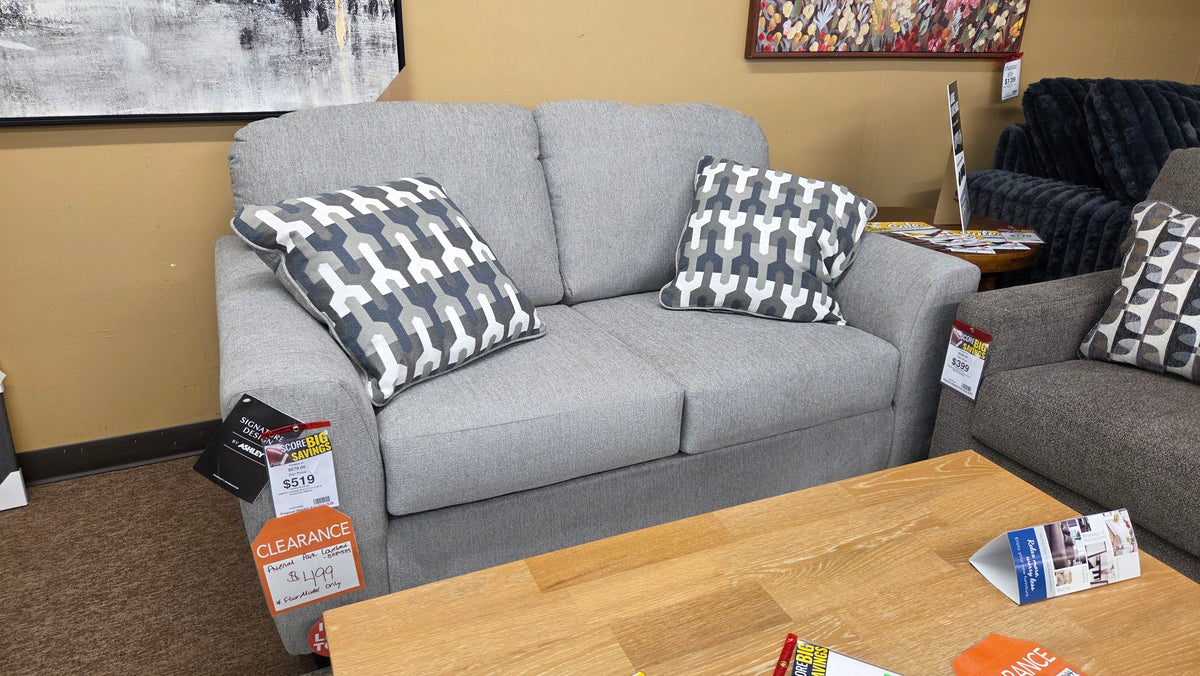 Avenal Park loveseat