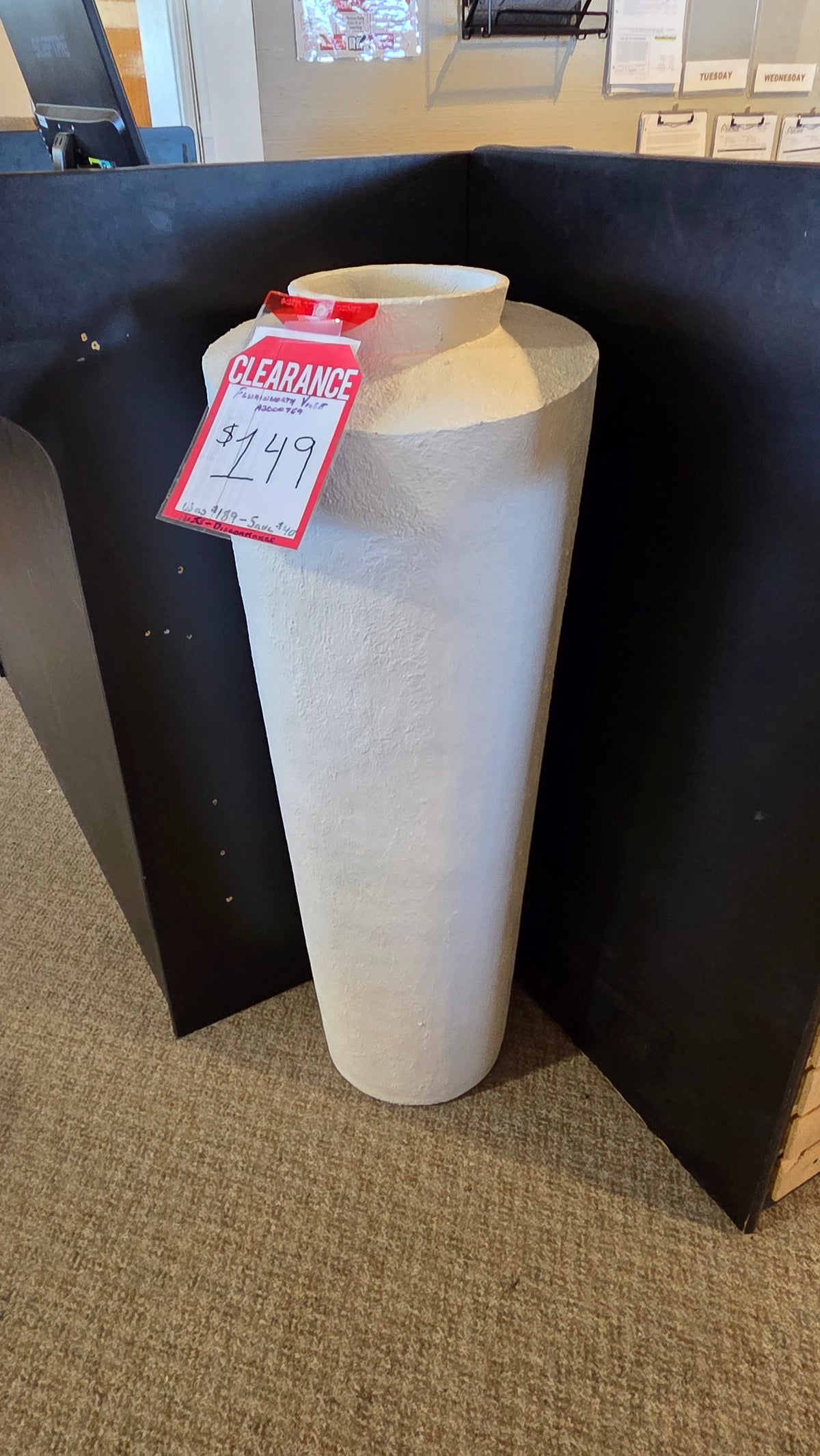Flurinworth Vase