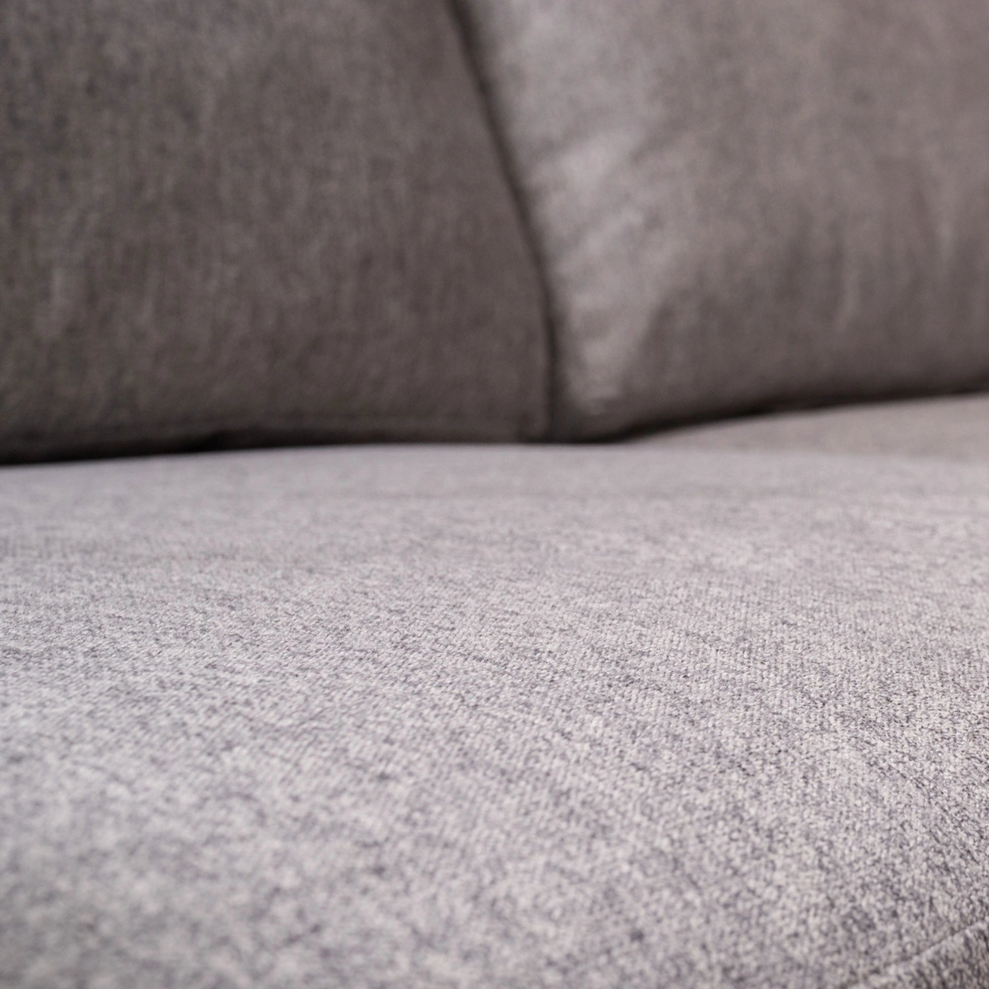 Flex Sofa with Wide Arm - 5000003326