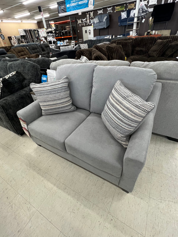 ADLAI LOVESEAT