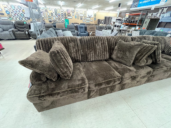 AYLESWORTH SOFA