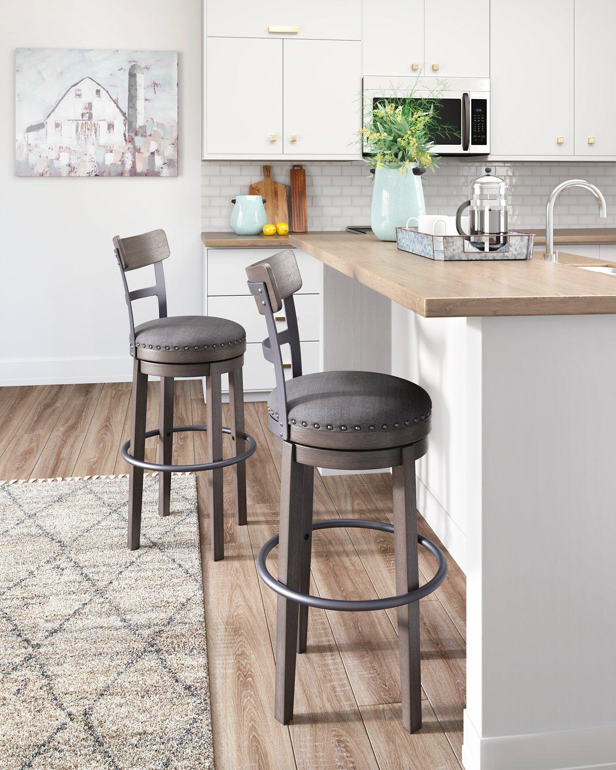 Caitbrook Bar Height Bar Stool (1/CN)