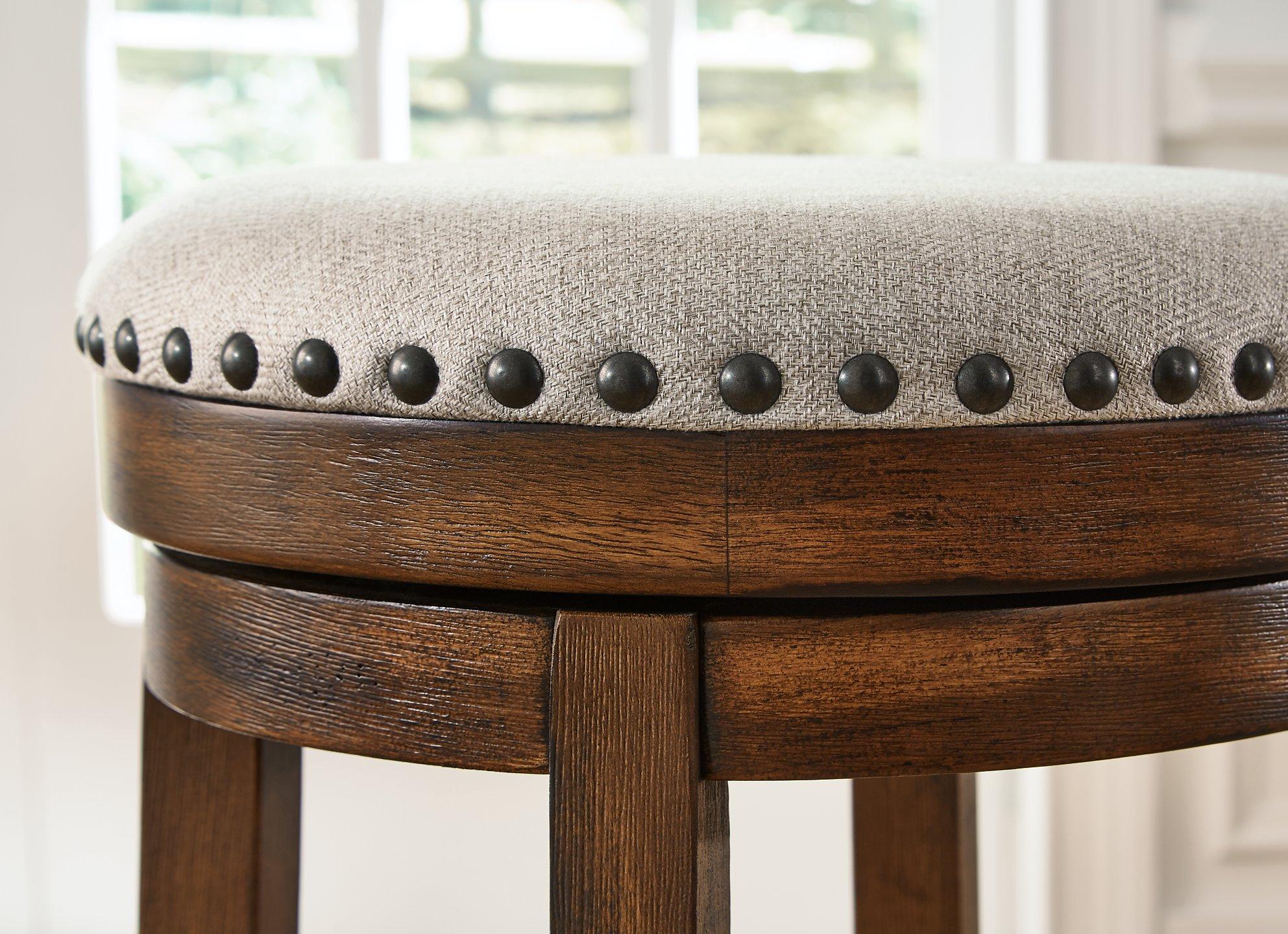 Valebeck Counter Height Stool (1/CN)