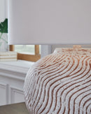 Vien Table Lamp