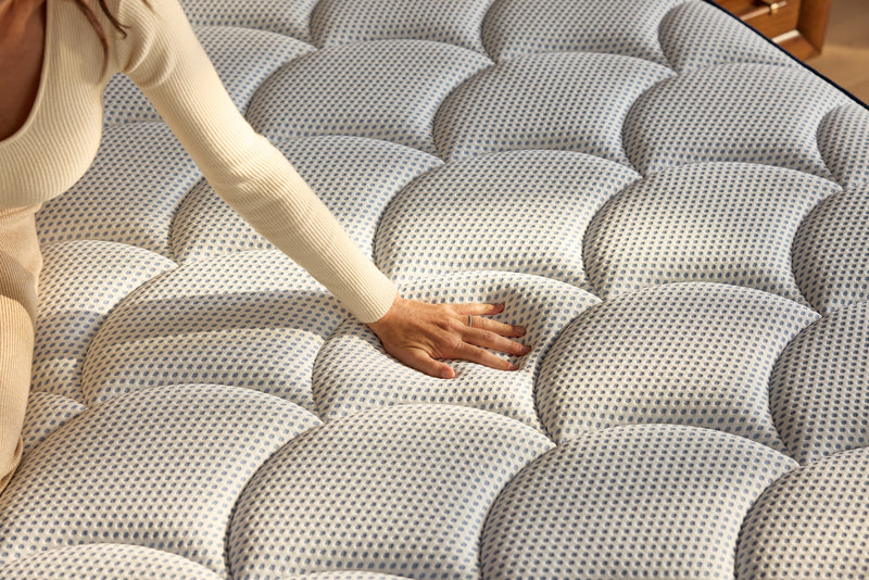 DreamCloud Hybrid Premier 4.0 Mattress in a Box [ONLINE ONLY SALE!]