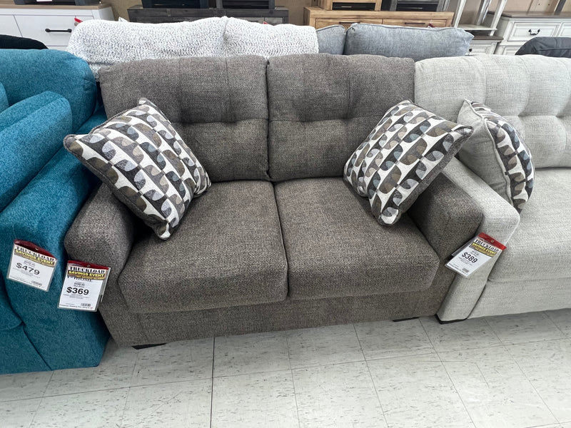 MAHONEY CHOCOLATE LOVESEAT