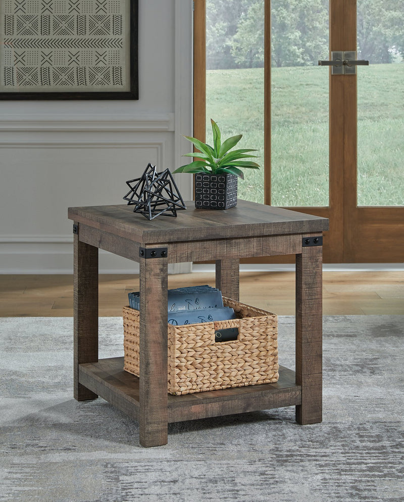 Hollum 2-Piece Occasional Table Package