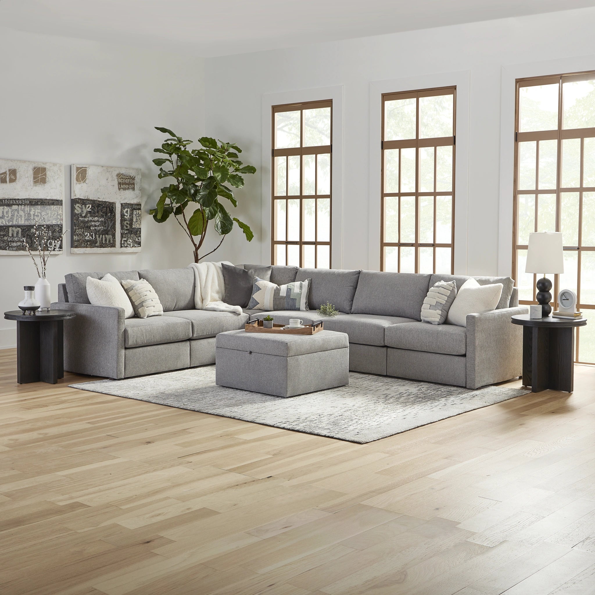 Flex 6-Seat Sectional with Narrow Arm and Storage Ottoman - 5000003380