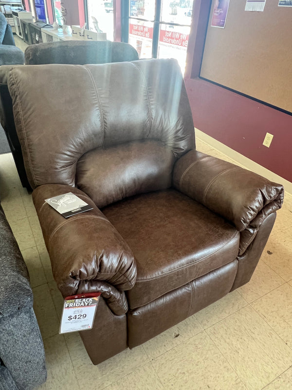 BLADEN ROCKER RECLINER