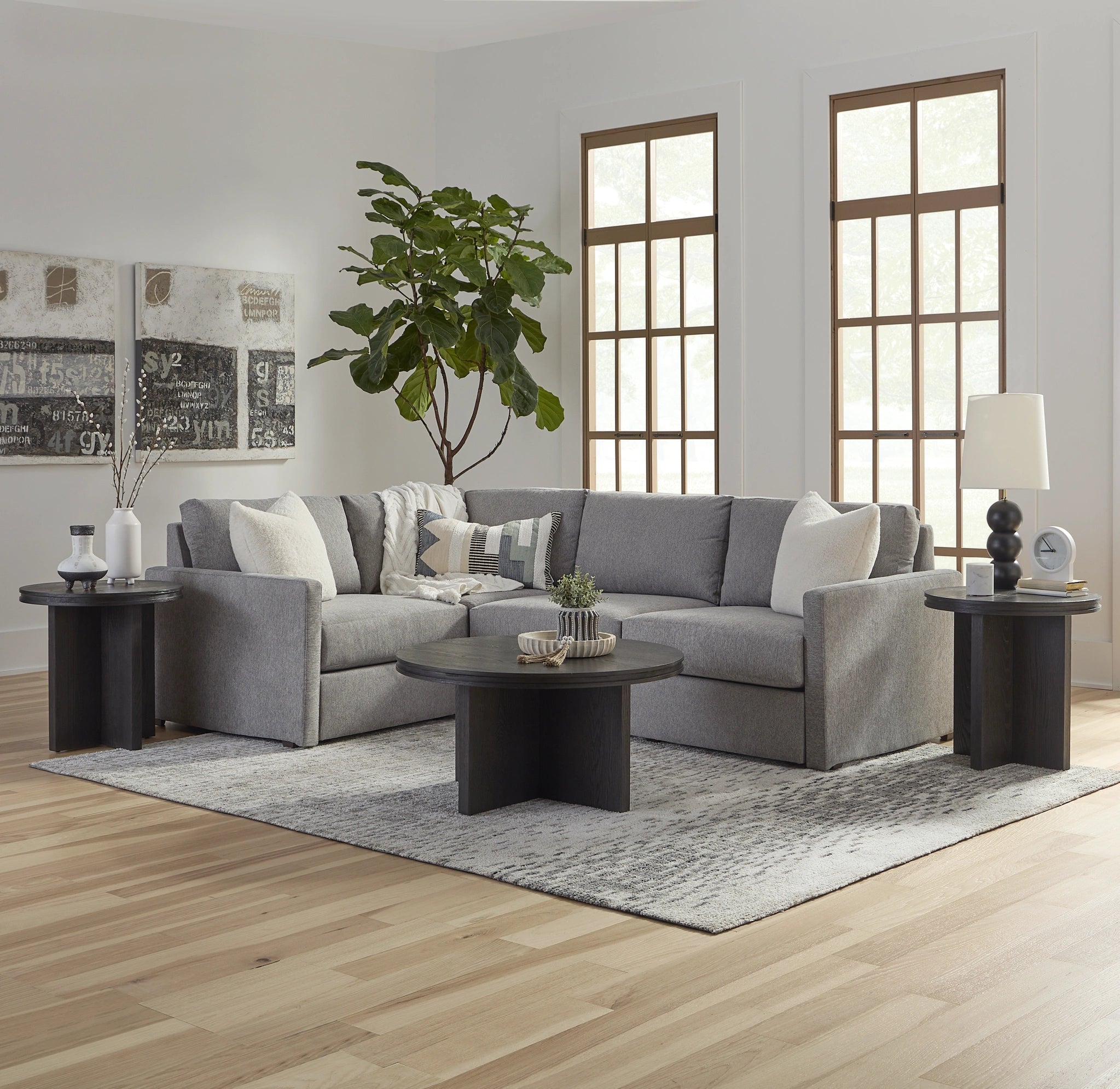 Flex 4-Seat Sectional with Narrow Arm - 5000003485