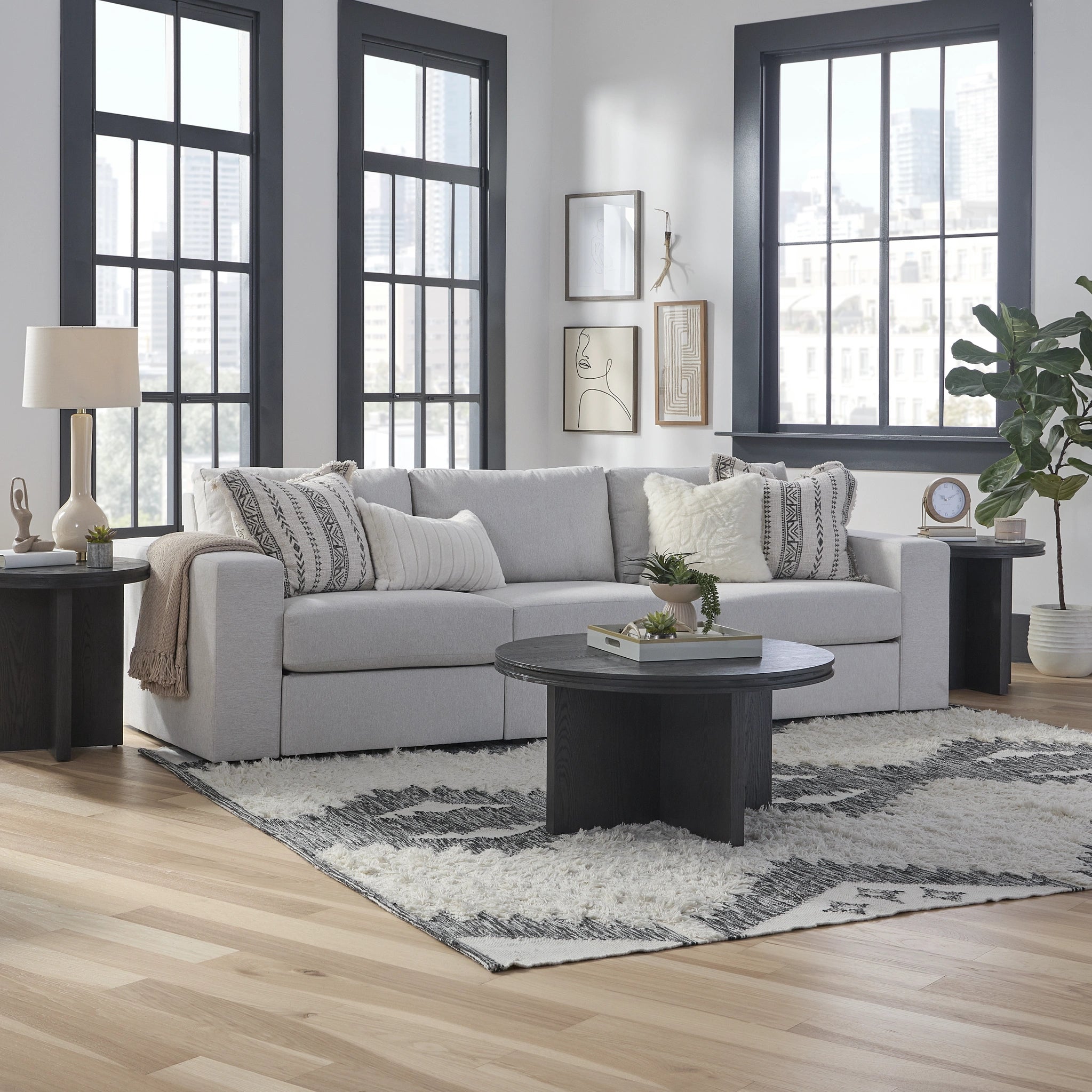 Flex Sofa with Wide Arm - 5000003324