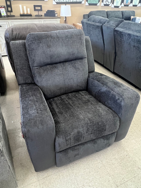 KANLOW ROCKER RECLINER