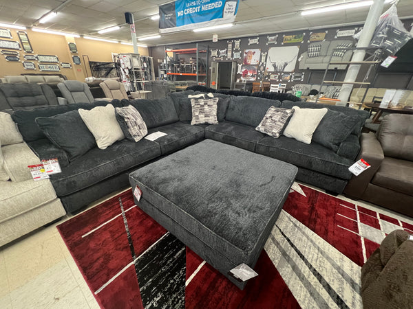 LAVERNETT 3 PIECE SECTIONAL